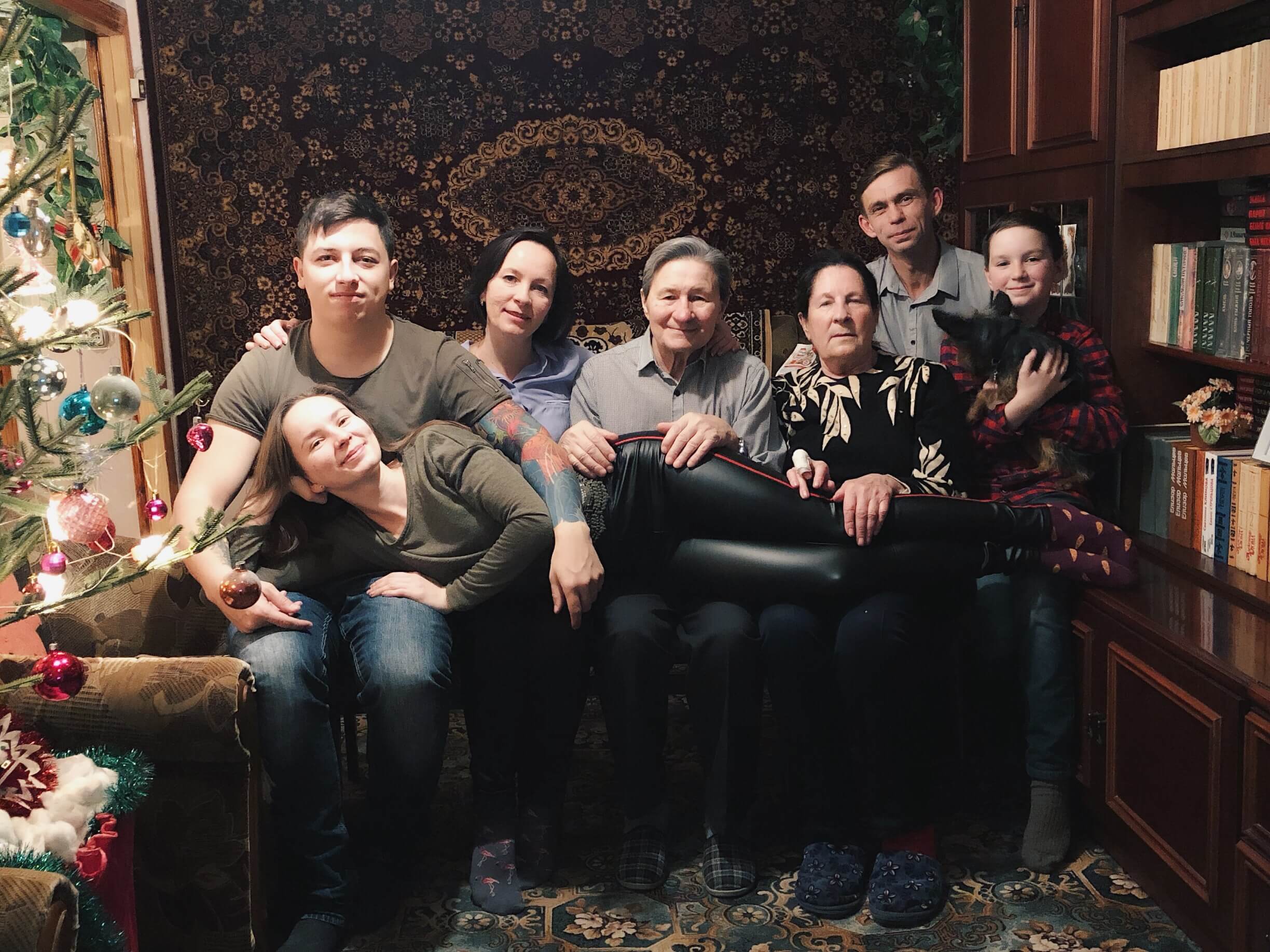 Баришніков з родиною